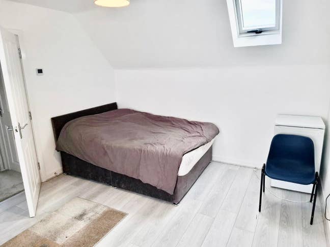 Ensuite Room in  a Beautiful Home Bamber Bridge Main Photo