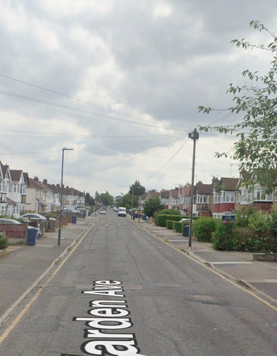 Double Room to Rent – Rayners Lane Main Photo