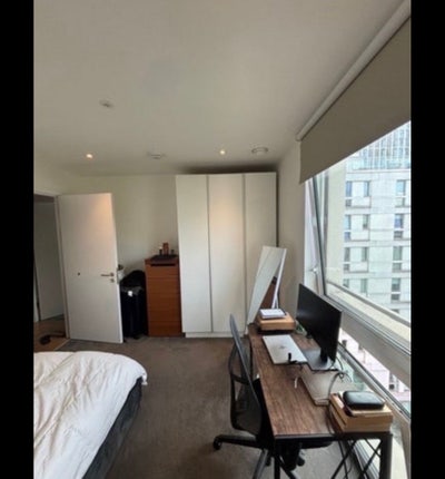 Room in East Village Main Photo