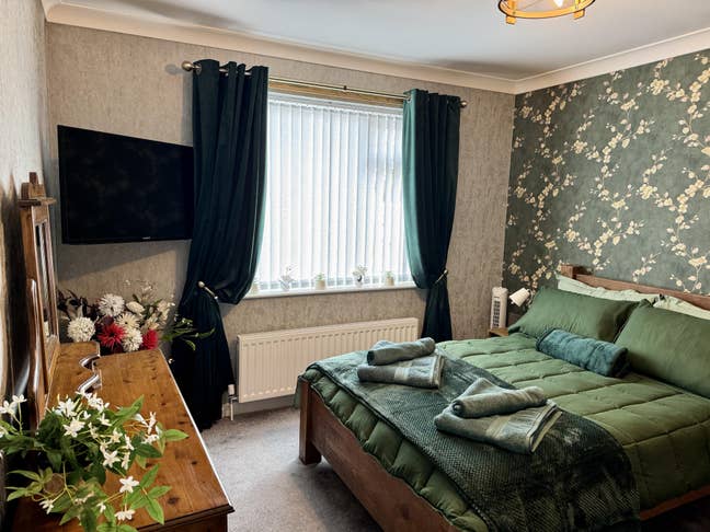 Beautiful Double Room in shared house  Main Photo