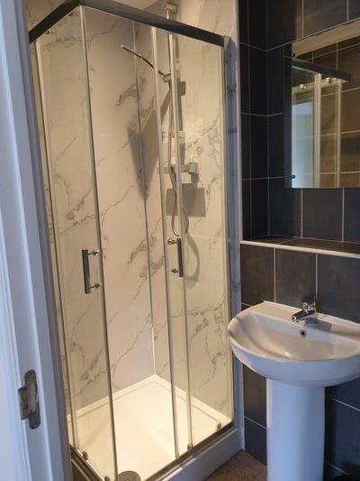  Double ENSUITE furnished room Main Photo