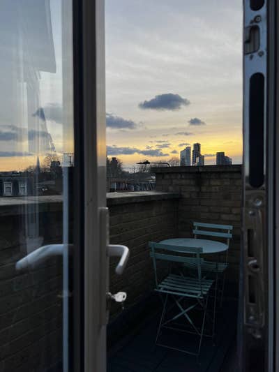 Stunning Ensuite Double Room (Top Floor Flat) Main Photo