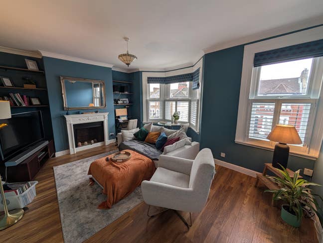 Spacious room to rent 5 mins from train station Main Photo