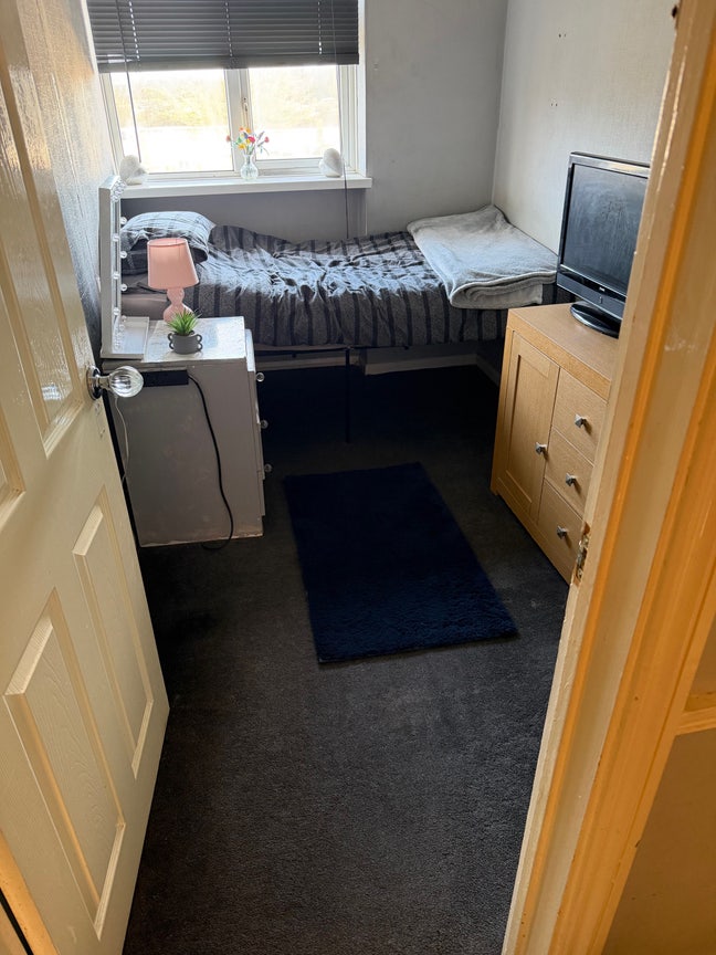 Room to let Main Photo