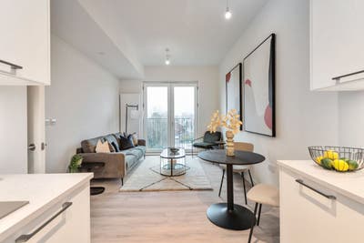 New 1-Bed Flat | Short Let (13 Mar - 19 April) Main Photo