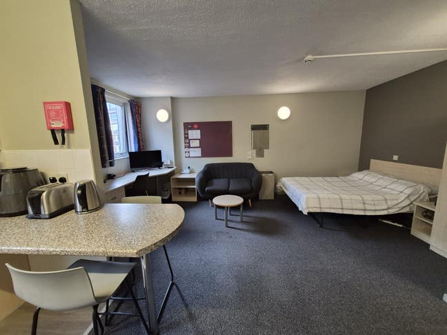 Piccadilly Point Student Halls Classic Studio Flat Main Photo