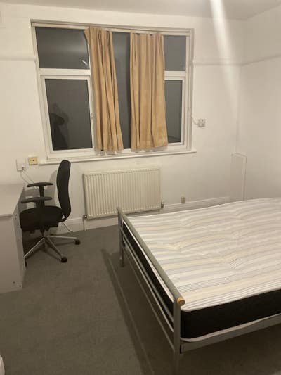 Double room to rent Main Photo