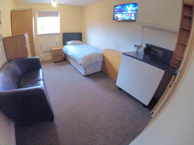 Ensuite Room +Kitchenette +Smart TV - Quiet House Main Photo