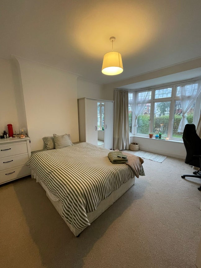 Double room available  Main Photo