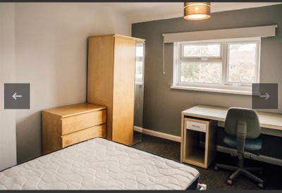 Double Room Available Immediately Main Photo