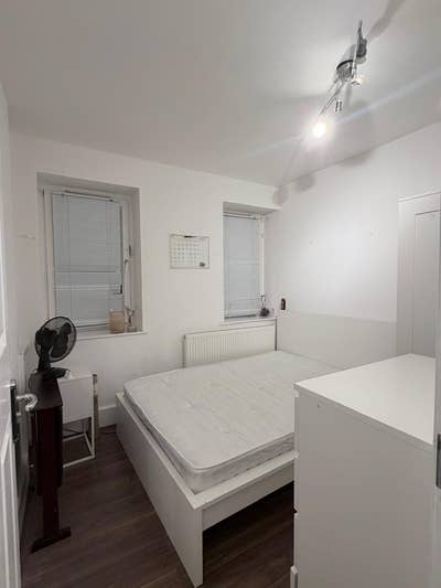 NIce Double Room For 1 Person West Ham E15 Main Photo