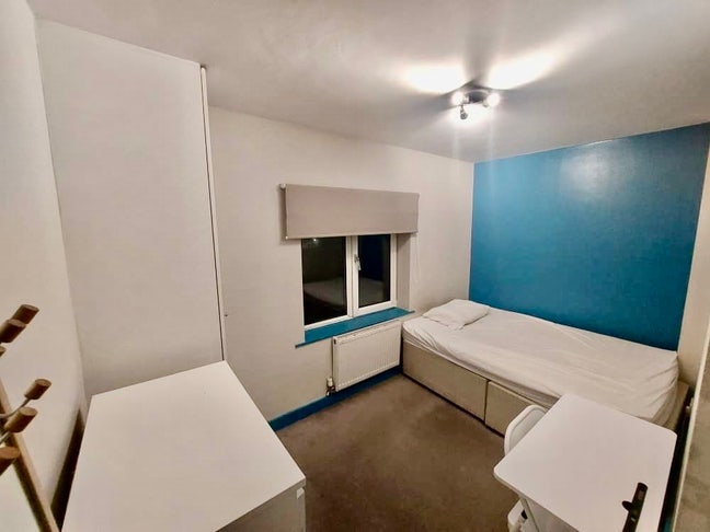 🟧 Designer Flat 2 mins to Tube Main Photo