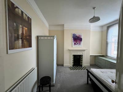 Comfy double bedroom,  Balham / Clapham South Main Photo
