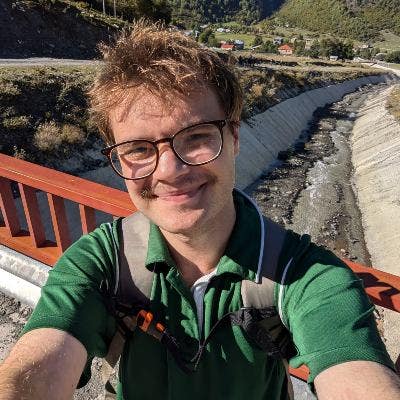 PhD student seeking room from June Main Photo