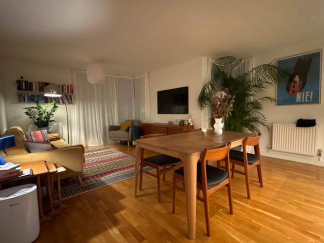 Quiet room in architect’s flat in Clerkenwell  Main Photo