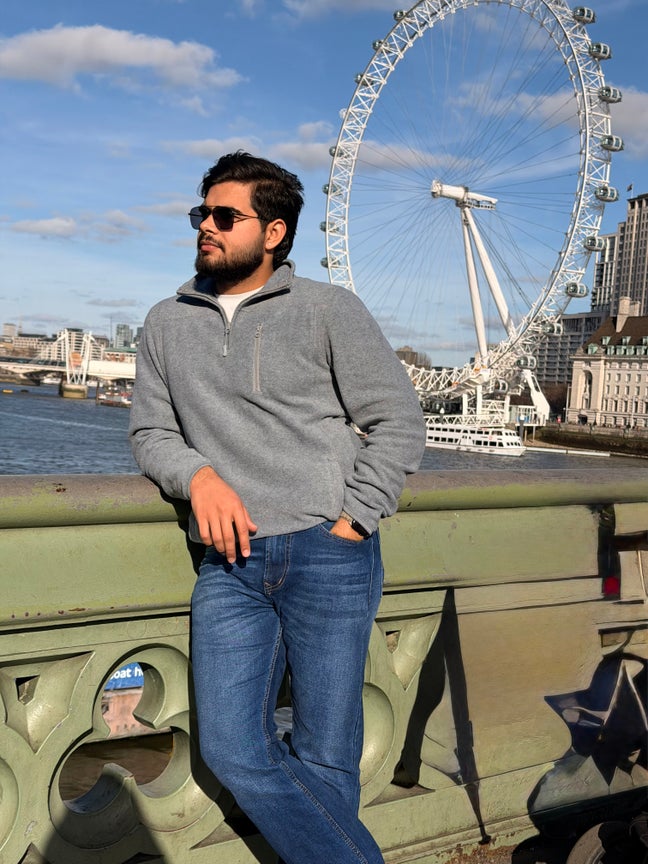 I am a professional,student.I am looking for... Main Photo