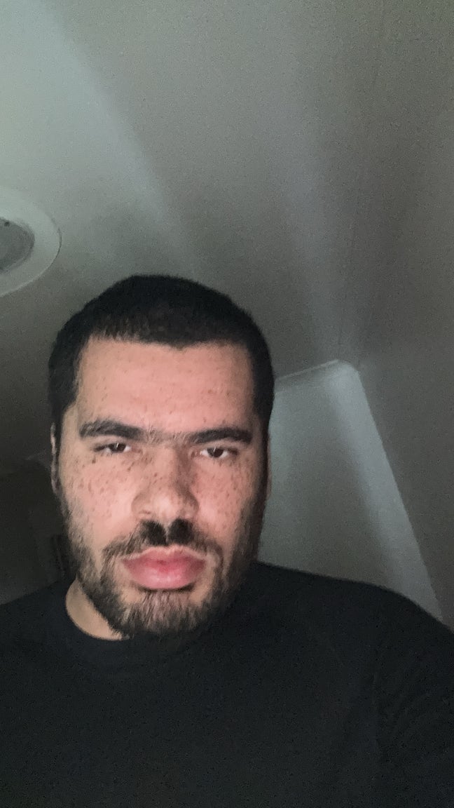 Single and double room for rent in london Main Photo