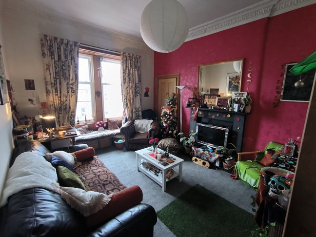 Short term let available from April to July  Main Photo