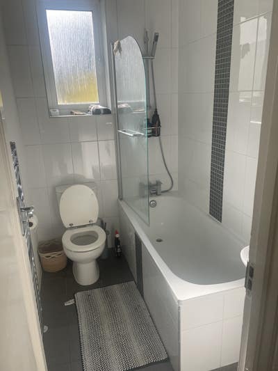 Two Rooms, one small one large  Main Photo