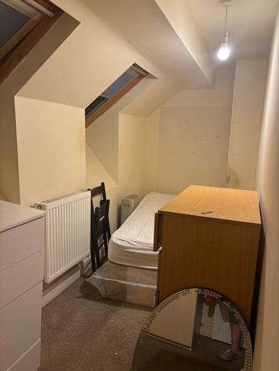 Room LZ-9231 Main Photo