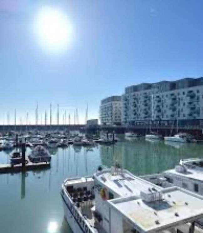 Luxury sea view apartment  Main Photo