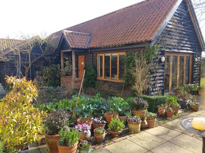 Self contained annex Main Photo