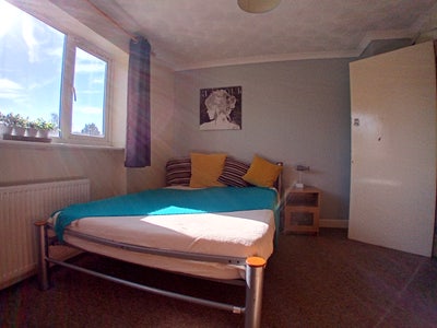 2 Fully furnished cosy rooms - &pound;100 off 1st month Main Photo