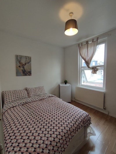 ✨ 🛏️ Double Room to Let in/ Seven Sisters  Main Photo