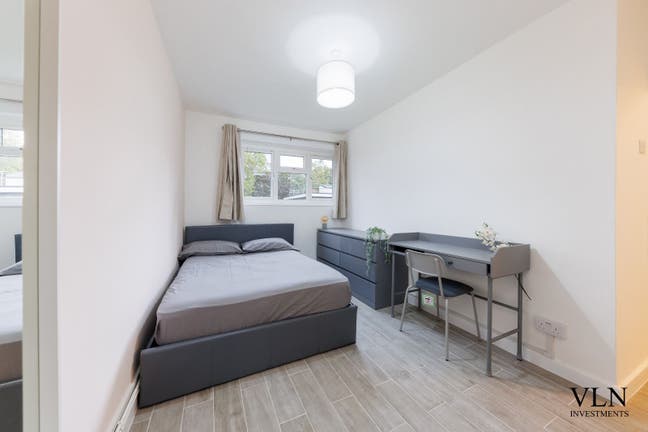 ✅ Room with Extra Storage📍  Shoreditch Park Main Photo