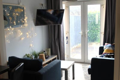 Furnished Double Room with En-Suite Main Photo