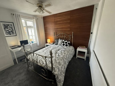 X1-Large Double Bedrooms- Great Location! Main Photo