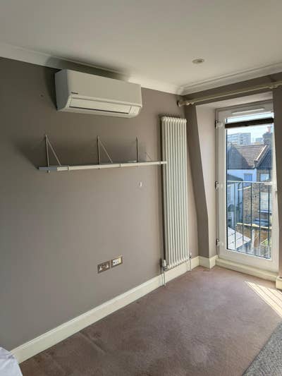 Double Room - Battersea - Available now Suite  Main Photo