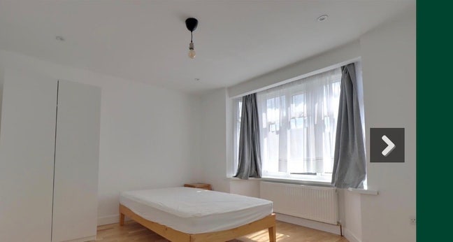 725 includes bills Main Photo