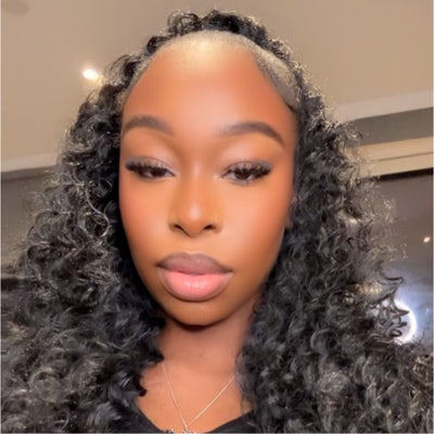 Looking for a flatmate Main Photo