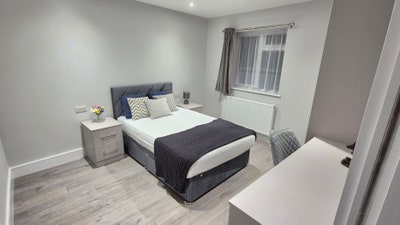 Wooow Brand New En-suite and Studio in Northolt Main Photo