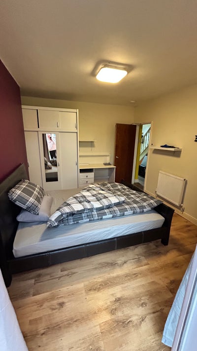 Ground floor Large double room in a clean and quie Main Photo