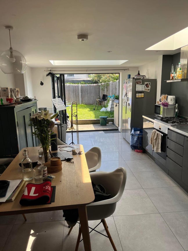 Cheap Room -Willesden Junction - Musician-Friendly Main Photo