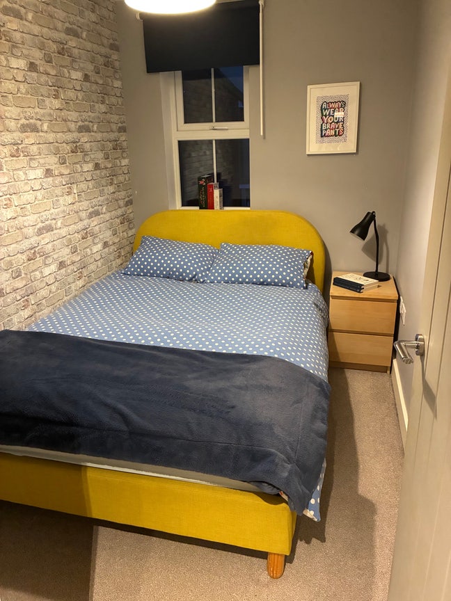 Double Room short term accommodation  Main Photo