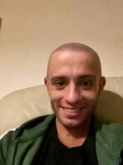 I am a professional male aged 50. I am lookin... Main Photo