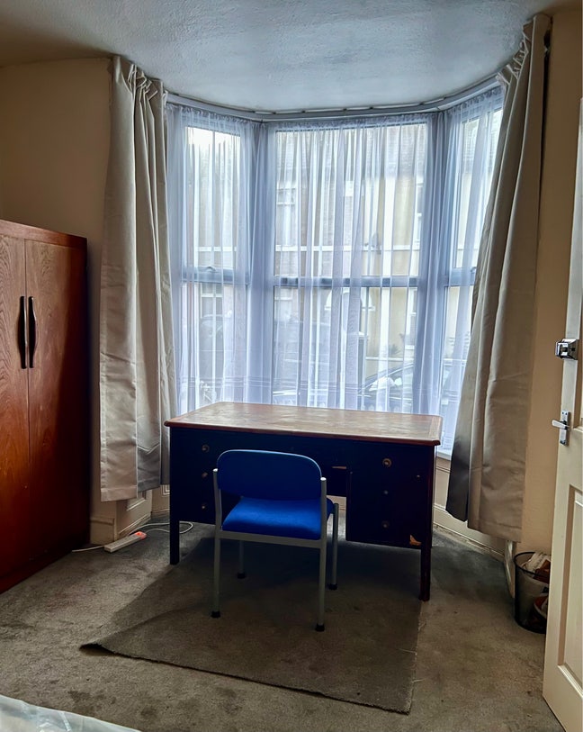 Big Double Room Available-Maidstone Town Centre Main Photo