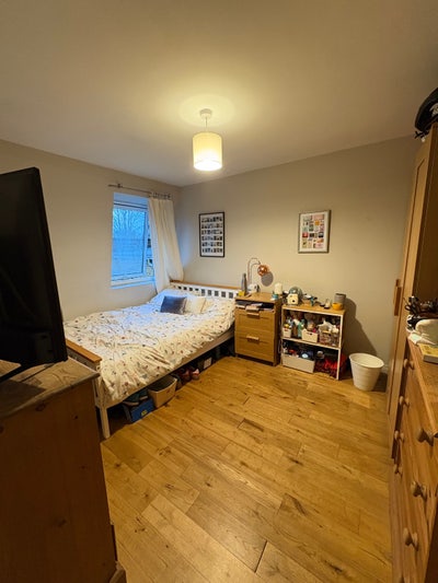 🏡✨🌿 Double room sublet available in Putney! Main Photo