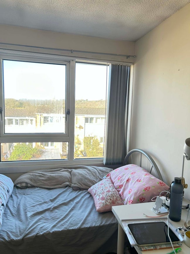 Room Available- Tenancy Takeover in Fishponds Main Photo