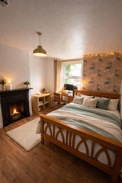 Bright Double Room in Cosy, Friendly House Main Photo
