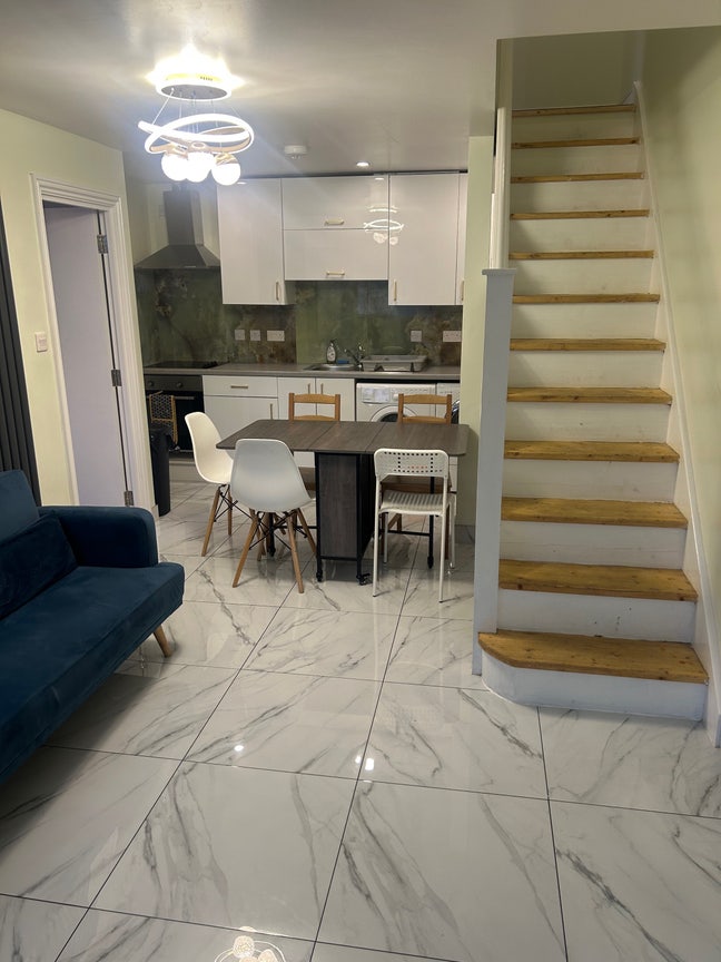 Stunning Canary Wharf En-Suite Available Now Main Photo