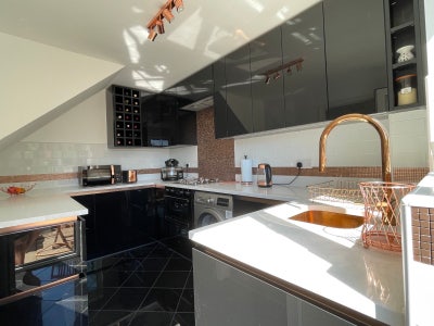 Lovely Double Room for Rent  Main Photo