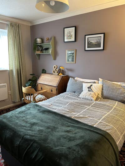 Large furnished double room  Main Photo