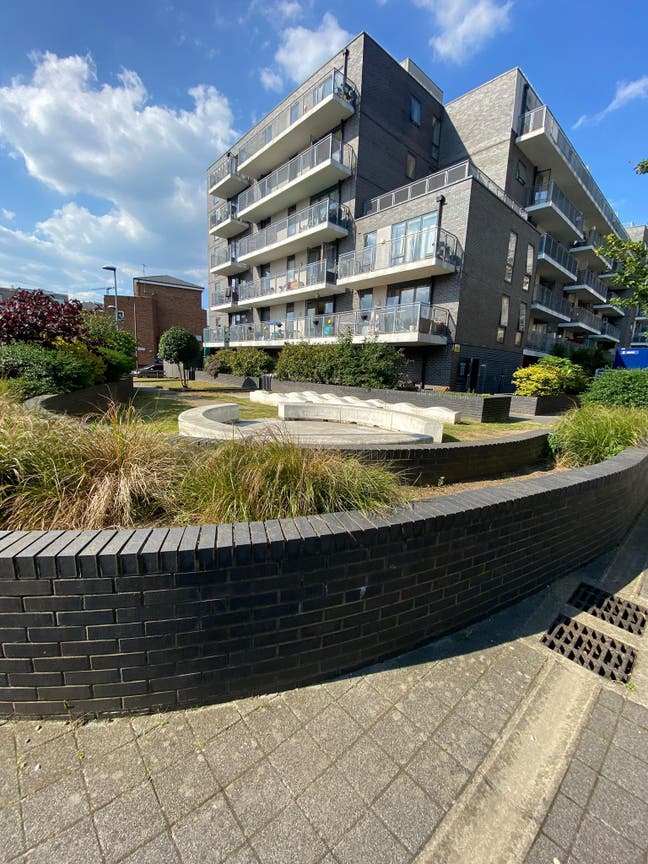 👍Canary Wharf/Langdon Park*Modern Double👍 Main Photo