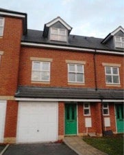 Fully-furnished house, near to Bedford Hospital Main Photo