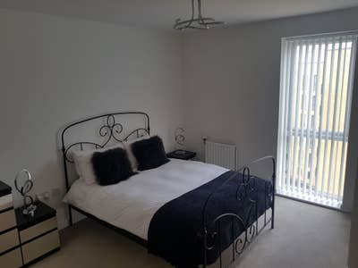 Lovely en-suite room in a family apartment. Main Photo