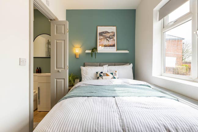 ⭐️ Stunning Co-Living Double Room - MOVE IN NOW Main Photo